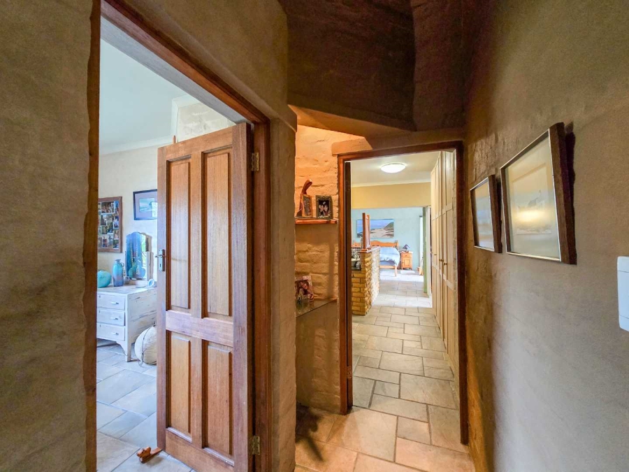 3 Bedroom Property for Sale in Stilbaai Wes Western Cape